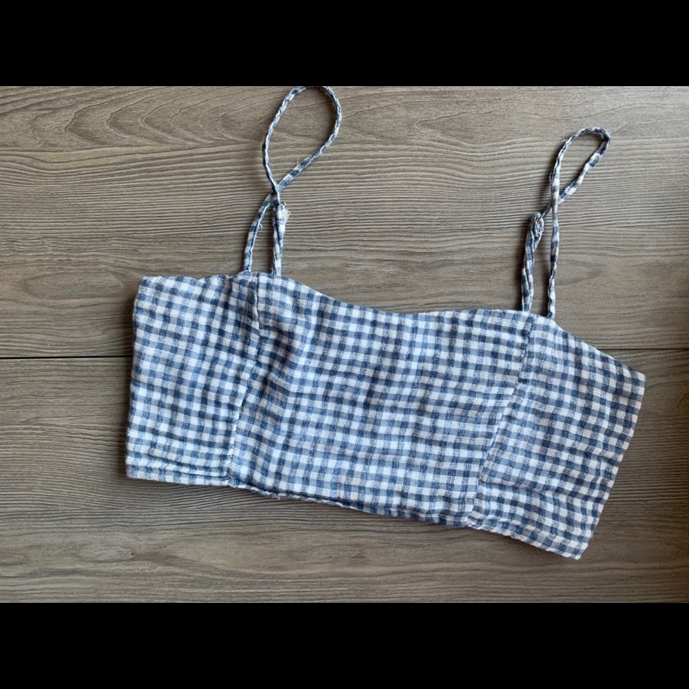 urban outfitters plaid crop top